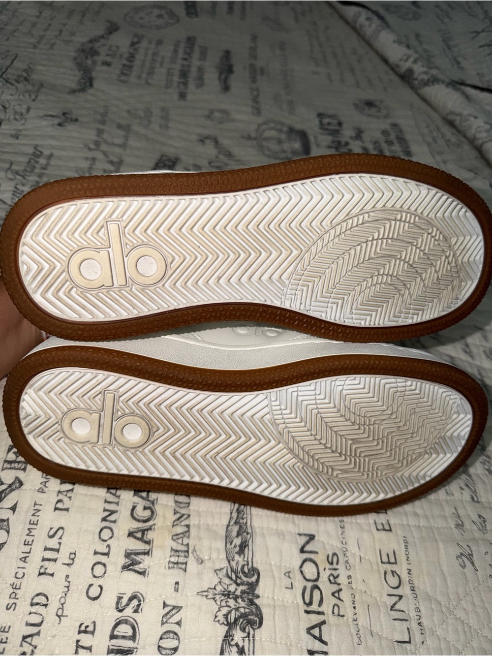 ALO Yoga Recovery Mode Sneakers - Picture 5 of 5